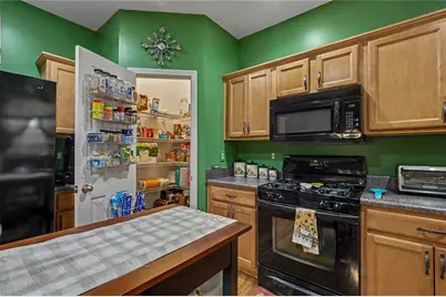 2091 Lakeshore Overlook Drive NW, Kennesaw, GA 30152 - Photo 10