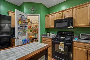2091 Lakeshore Overlook Dr NW, Kennesaw, GA 30152 - Photo 10