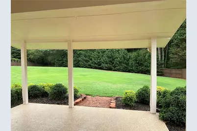 6237 Saddlehorse Drive, Flowery Branch, GA 30542 - Photo 18