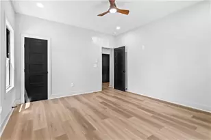 646 Robert St NW, Atlanta, GA 30318 - Photo 18