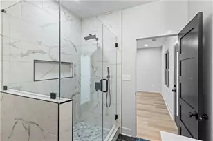 646 Robert St NW, Atlanta, GA 30318 - Photo 16