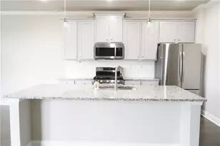 2005 Manor Pointe Dr, Cumming, GA 30041 - Photo 6