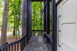 1080 Martin Ridge Rd, Roswell, GA 30076 - Photo 6
