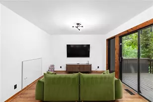 1080 Martin Ridge Rd, Roswell, GA 30076 - Photo 18