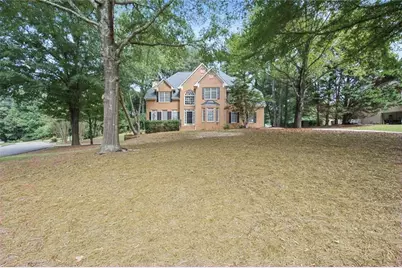 3235 Lake Russell Way, Buford, GA 30519 - Photo 2