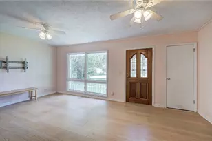 113 Burton Dr, Calhoun, GA 30701 - Photo 4