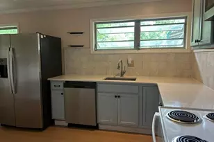 113 Burton Dr, Calhoun, GA 30701 - Photo 6