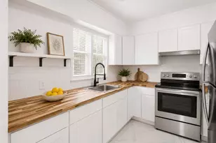 1010 Sexton Dr, Stone Mountain, GA 30083 - Photo 10