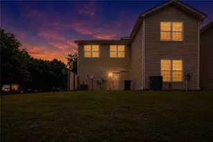 2326 Nicole Dr, Hampton, GA 30228 - Photo 2