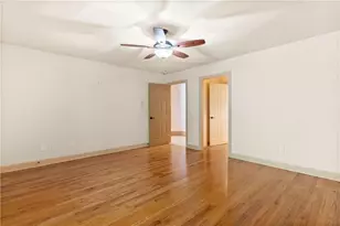 8370 Royal Melbourne Way, Duluth, GA 30097 - Photo 32