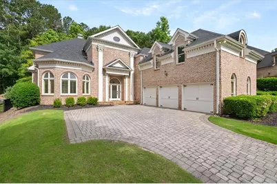 8370 Royal Melbourne Way, Duluth, GA 30097 - Photo 6