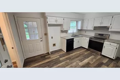 106 McKinley Circle, Lagrange, GA 30240 - Photo 10