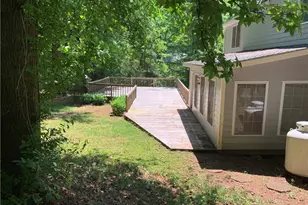 106 McKinley Cir, Lagrange, GA 30240 - Photo 6
