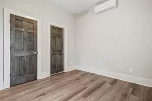940 St Charles Ave NE, Atlanta, GA 30306 - Photo 8