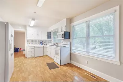 199 Prospect Street, Roswell, GA 30075 - Photo 10