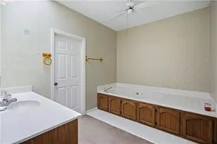 361 Timber Laurel Ln, Lawrenceville, GA 30043 - Photo 32