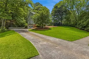 1280 Partridge Way, Marietta, GA 30062 - Photo 2