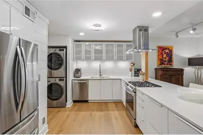 2632 Peachtree Road NW #302B, Atlanta, GA 30305 - Photo 4