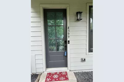 4399 Gillon Circle SE, Atlanta, GA 30339 - Photo 8