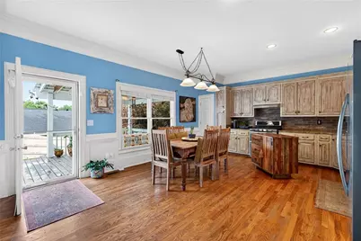 172 E Shadburn Avenue, Buford, GA 30518 - Photo 18