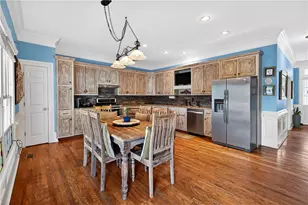 172 E Shadburn Ave, Buford, GA 30518 - Photo 18