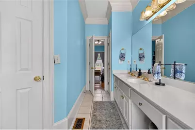 172 E Shadburn Avenue, Buford, GA 30518 - Photo 26