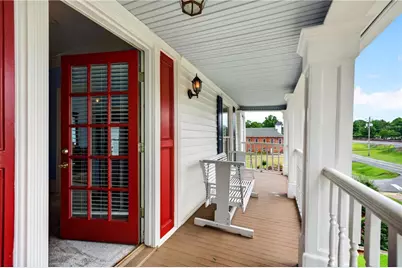 172 E Shadburn Avenue, Buford, GA 30518 - Photo 30