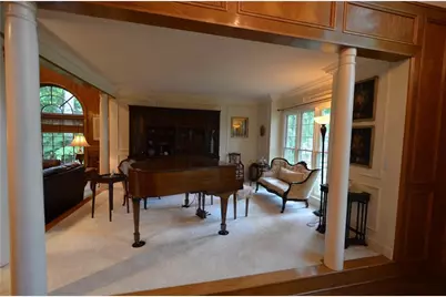 1155 Charlton Trace SW, Marietta, GA 30064 - Photo 6