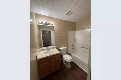 5869 Strathmoor Manor Circle, Lithonia, GA 30058 - Photo 8