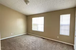 5869 Strathmoor Manor Cir, Lithonia, GA 30058 - Photo 10