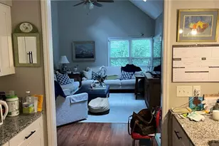 2452 N Forest Dr, Marietta, GA 30062 - Photo 8