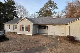 802 N Park St St, Carrollton, GA 30117 - Photo 1