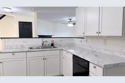 7161 Laurel Creek Drive, Stockbridge, GA 30281 - Photo 6