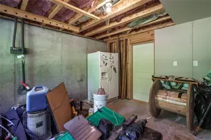 805 Anne Ct, Covington, GA 30014 - Photo 38