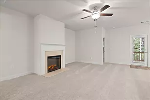 202 Chaucer Ln, Carrollton, GA 30117 - Photo 8