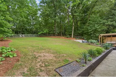 560 Spalding Drive, Atlanta, GA 30328 - Photo 42