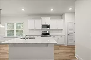 200 Chaucer Ln, Carrollton, GA 30117 - Photo 14