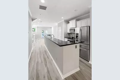 1297 Liberty Parkway, Atlanta, GA 30318 - Photo 12