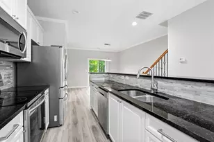 1297 Liberty Pkwy, Atlanta, GA 30318 - Photo 14
