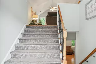 5643 Pipsissewa Dr, Flowery Branch, GA 30542 - Photo 4