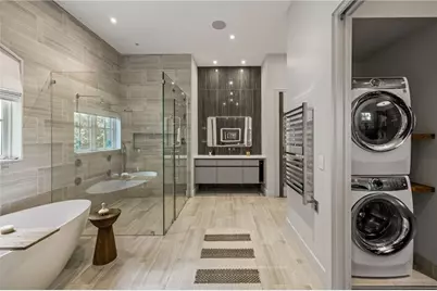 725 Londonberry Road, Atlanta, GA 30327 - Photo 20