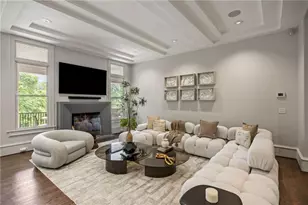 725 Londonberry Rd, Atlanta, GA 30327 - Photo 14