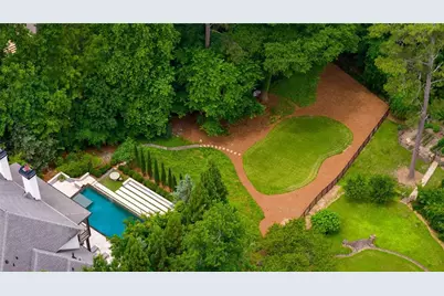 725 Londonberry Road, Atlanta, GA 30327 - Photo 42