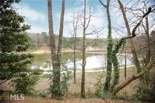 472 Teal Ct, Roswell, GA 30076 - Photo 2
