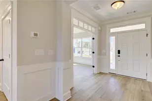 6904 Lancelot Ct, Flowery Branch, GA 30542 - Photo 10