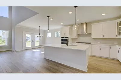 6904 Lancelot Court, Flowery Branch, GA 30542 - Photo 14