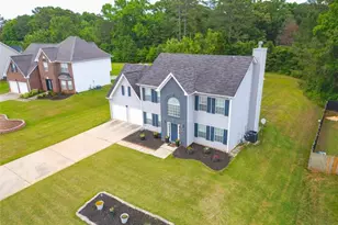 107 Barrington Pkwy, Stockbridge, GA 30281 - Photo 2