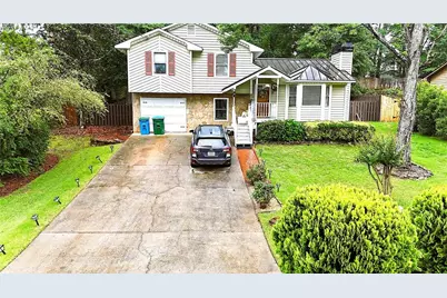4025 Cranston Court, Duluth, GA 30096 - Photo 4