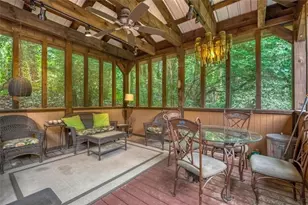 562 Cupelo Dr NW, Marietta, GA 30064 - Photo 4