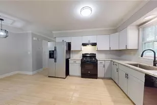 2777 Northwood Ct SW, Marietta, GA 30060 - Photo 10